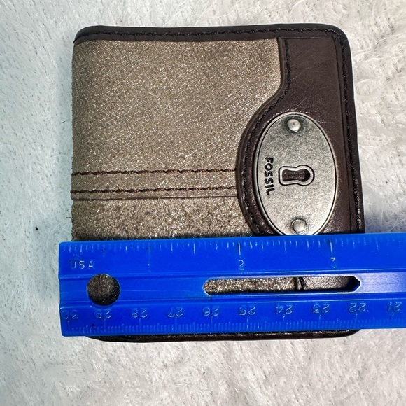 Vintage Fossil Brown Leather Wallet 🗝️ - Picture 6 of 8